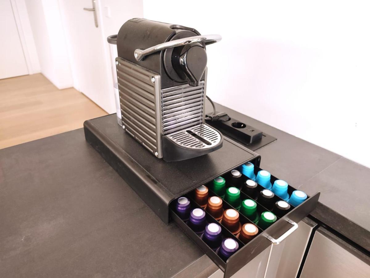 Panorama Apartment Vienna - Free Parking, Sauna & Fitness エクステリア 写真
